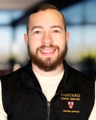 Headshot of Mark Assunçao